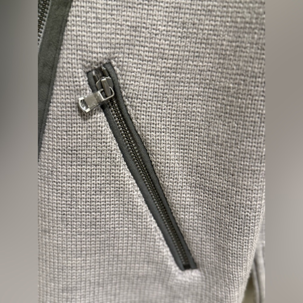 Club Monaco Gray Ribbed Knit Sweater - Picture 4 of 7